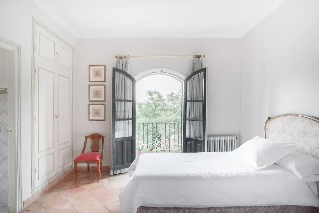 Casa Del Monte Sevilla 0*, Seville
