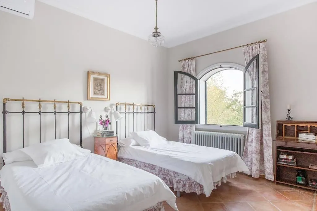Casa Del Monte Sevilla 0*, Seville